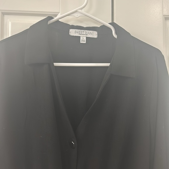 Waist tie button front blouse - Picture 4 of 7